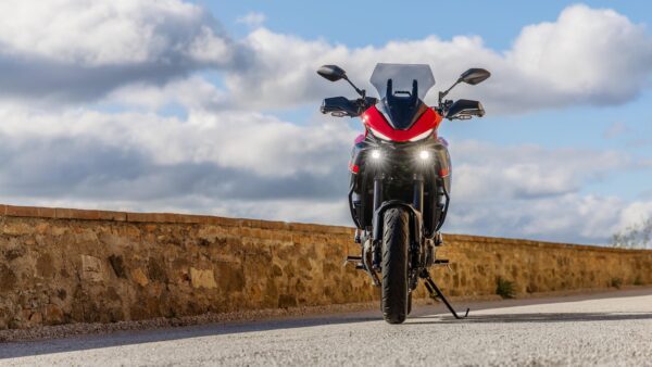 Yamaha TRACER 7 2024 - Image 11