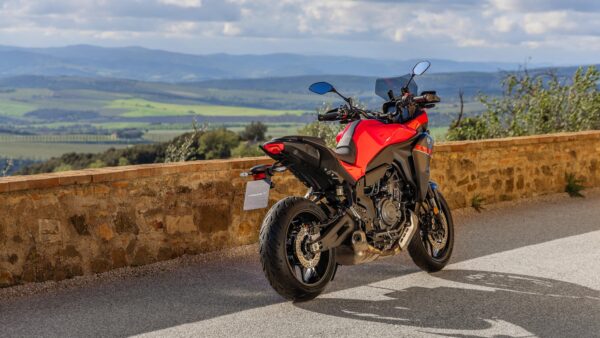 Yamaha TRACER 7 2024 - Image 12