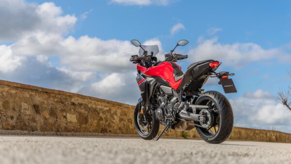 Yamaha TRACER 7 2024 - Image 14