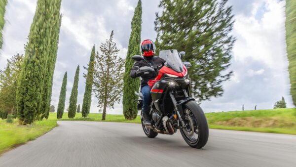 Yamaha TRACER 7 2024 - Image 3